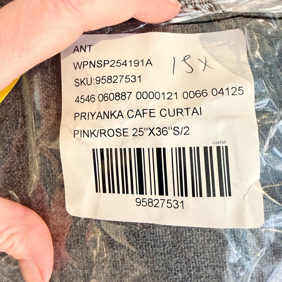 Anthropologie Priyanka Organic Cotton Bird Cafe Curtains - Picture 6 of 6